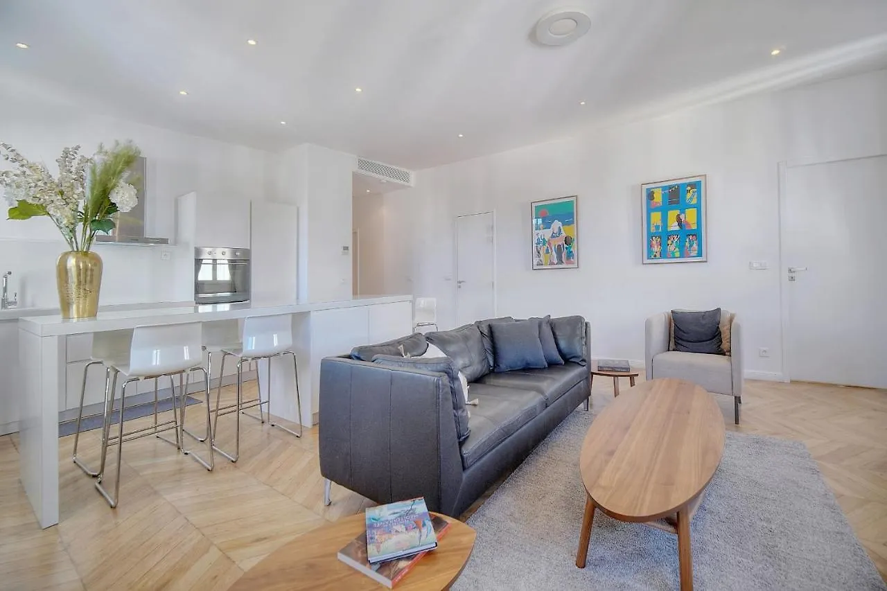 Ref 909 - Cannes Back Croisette - Apartment For Rent
